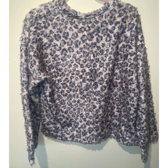 Zara Womens Oversized Fuzzy Knubby Cropped Sweater Animal Print Sz Medium - Picture 7 of 9